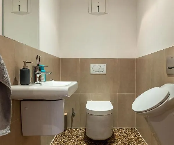 Bergl.21 بريكسليغ